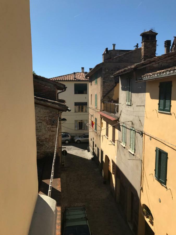 דירות Città di Castello Le Deja Vue מראה חיצוני תמונה